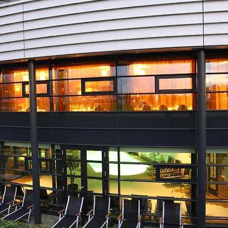 מלון Fletcher Wellness-hotel Trivium 4*